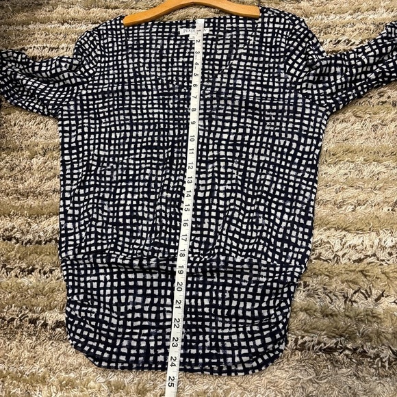 NWT Pendleton XL Petite Catalina nylon Top Long Sleeve V Neck - Picture 12 of 12